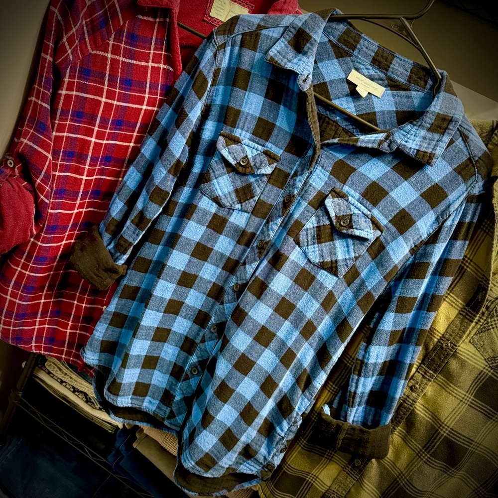 Cozy Fall Flannel Set - Picture 4 of 5
